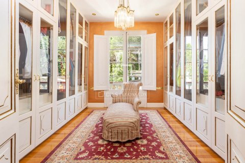 9 chambres villa à vendre à Tiana, Barcelona, Catalonia, Spain № 3932 - photo 15