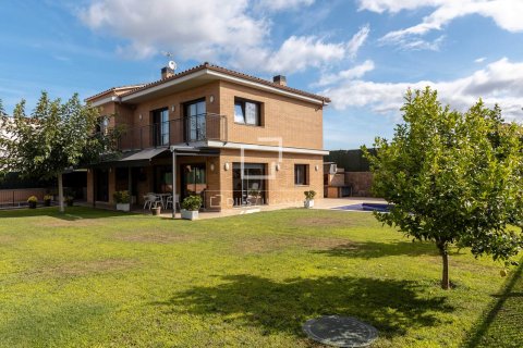 4 chambres villa à vendre à Vilassar de Mar, Barcelona, Catalonia, Spain № 3930 - photo 3