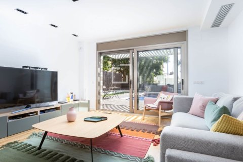 5 chambres villa à vendre à Vilassar de Dalt, Barcelona, Catalonia, Spain № 3933 - photo 9