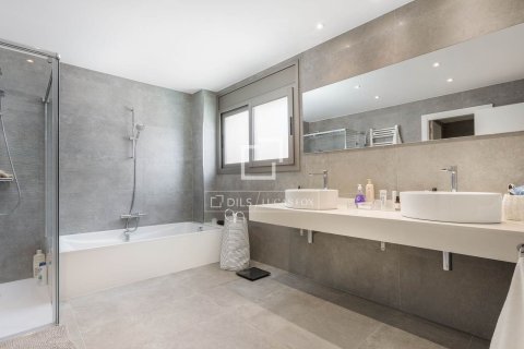 5 chambres villa à vendre à Vilassar de Dalt, Barcelona, Catalonia, Spain № 3933 - photo 21