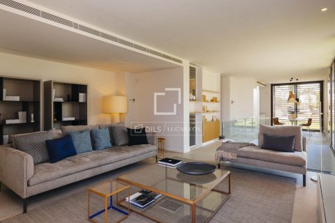 5 chambres villa à vendre à Gava, Barcelona, Catalonia, Spain № 3931 - photo 5