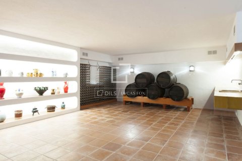 6 chambres villa à vendre à Castelldefels, Barcelona, Catalonia, Spain № 3929 - photo 14