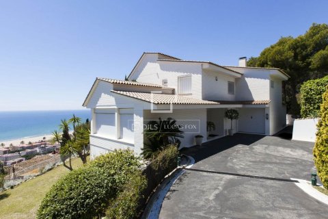 6 chambres villa à vendre à Castelldefels, Barcelona, Catalonia, Spain № 3929 - photo 2