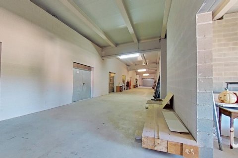 4185 sq.m. commercial property for sale in L'Espluga de Francoli, Tarragona, Catalonia, Spain № 4813 - photo 23