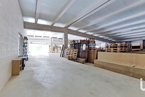 4185 sq.m. commercial property for sale in L'Espluga de Francoli, Tarragona, Catalonia, Spain № 4813 - photo 25