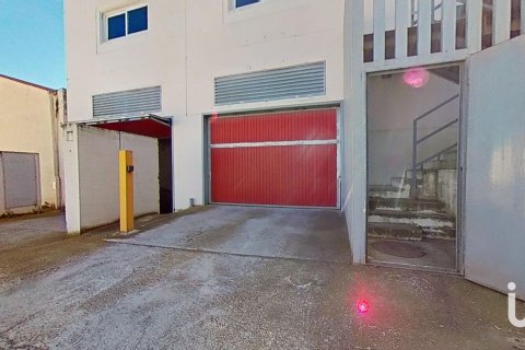 4185 sq.m. commercial property for sale in L'Espluga de Francoli, Tarragona, Catalonia, Spain № 4813 - photo 11