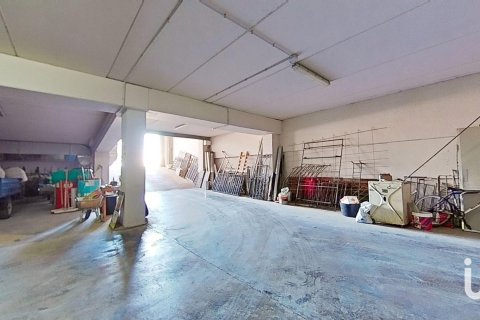 4185 sq.m. commercial property for sale in L'Espluga de Francoli, Tarragona, Catalonia, Spain № 4813 - photo 10