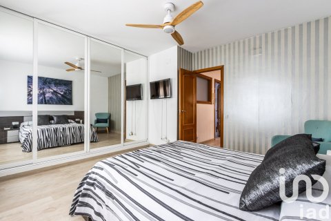 Купить дом в Сабадель, Испания с 4 спальни, 265м², № 4816 - фото 19