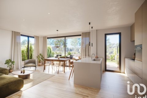 3 bedrooms apartment for sale in Cerdanyola Del Valles, Barcelona, Catalonia, Spain № 4817 - photo 4