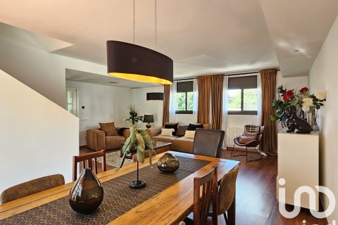 4 bedrooms townhouse for sale in Sant Pere de Ribes, Barcelona, Catalonia, Spain № 4814 - photo 7