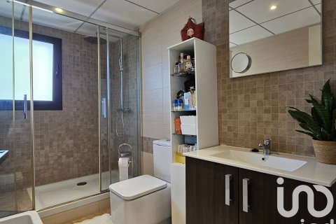 4 bedrooms townhouse for sale in Sant Pere de Ribes, Barcelona, Catalonia, Spain № 4814 - photo 17