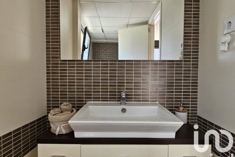 4 bedrooms townhouse for sale in Sant Pere de Ribes, Barcelona, Catalonia, Spain № 4814 - photo 15