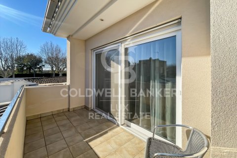 4 bedrooms villa for sale in Empuriabrava, Girona, Catalonia, Spain № 5805 - photo 19
