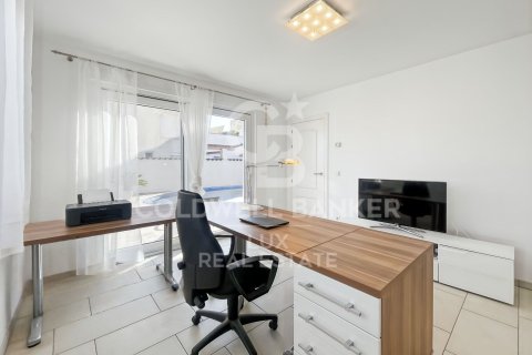 4 bedrooms villa for sale in Empuriabrava, Girona, Catalonia, Spain № 5805 - photo 13