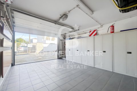 4 bedrooms villa for sale in Empuriabrava, Girona, Catalonia, Spain № 5805 - photo 2