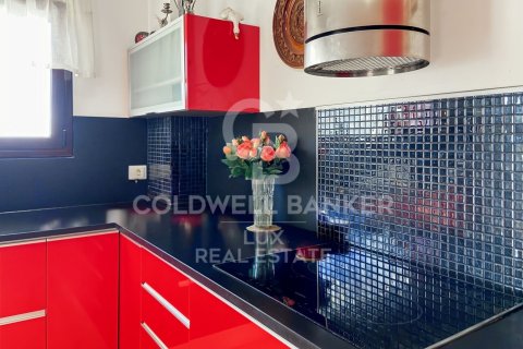 5 bedrooms villa for sale in Pau, Girona, Catalonia, Spain № 5811 - photo 9