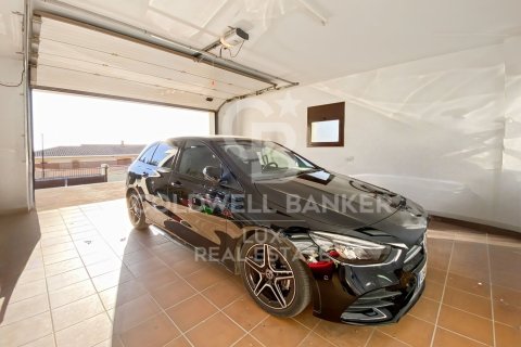 5 bedrooms villa for sale in Pau, Girona, Catalonia, Spain № 5811 - photo 26