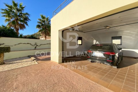 5 bedrooms villa for sale in Pau, Girona, Catalonia, Spain № 5811 - photo 25