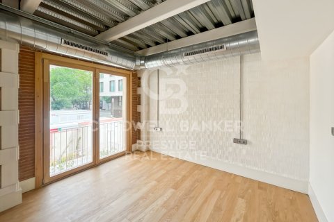 2 bedrooms duplex for sale in Barcelona, Catalonia, Spain № 5809 - photo 17