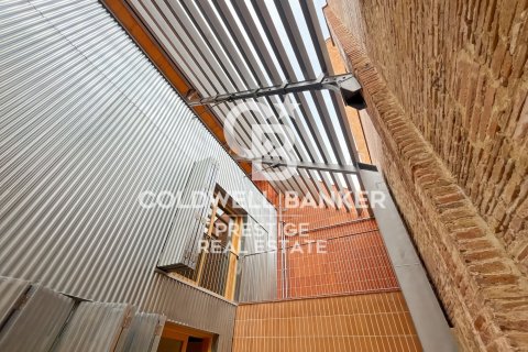 2 bedrooms duplex for sale in Barcelona, Catalonia, Spain № 5809 - photo 19