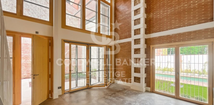 2 bedrooms duplex for sale in Barcelona, Catalonia, Spain № 5809