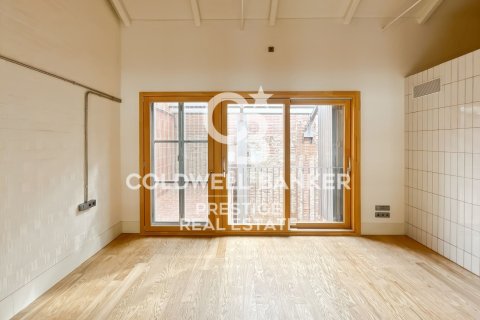2 bedrooms duplex for sale in Barcelona, Catalonia, Spain № 5809 - photo 15