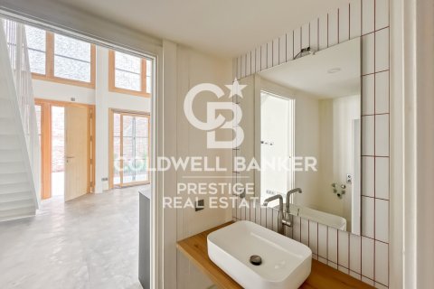 2 bedrooms duplex for sale in Barcelona, Catalonia, Spain № 5809 - photo 14