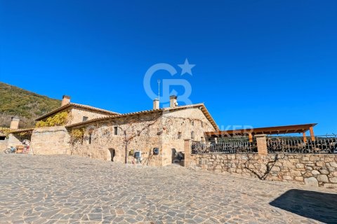 Дом с 12 спальнями в Агульяне, Герона, Каталония, Испания № 5807