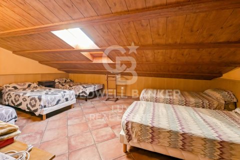 12 bedrooms house for sale in Agullana, Girona, Catalonia, Spain № 5807 - photo 16