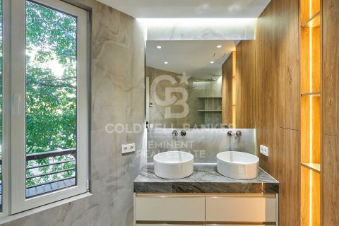 3 bedrooms apartment for sale in Barcelona, Catalonia, Spain № 5806 - photo 14