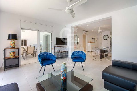 3 bedrooms house for sale in Empuriabrava, Girona, Catalonia, Spain № 6002 - photo 16