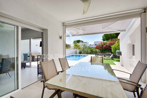3 bedrooms house for sale in Empuriabrava, Girona, Catalonia, Spain № 6002 - photo 24