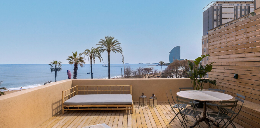 Apartamento de 3 dormitorios en venta en Barcelona, Cataluña, Spain № 1580