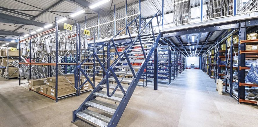 2315 m² commercial property à vendre à Santa Margarida i els Monjos, Barcelona, Catalonia, Spain № 1579