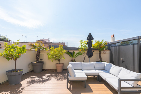 3 bedrooms apartment for sale in Barcelona, Catalonia, Spain № 1582