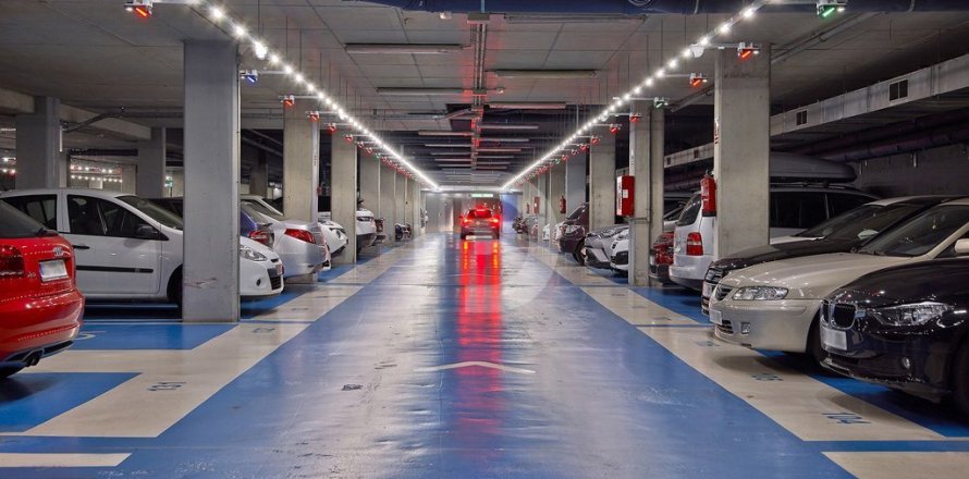 5000 sq.m. commercial property for sale in Sant Andreu, Barcelona, Catalonia, Spain № 4547