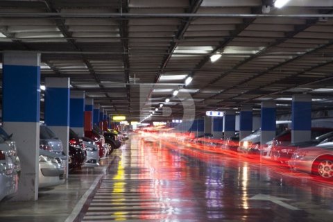 1709 sq.m. commercial property for sale in Sants-Montjuic, Barcelona, Catalonia, Spain № 4548