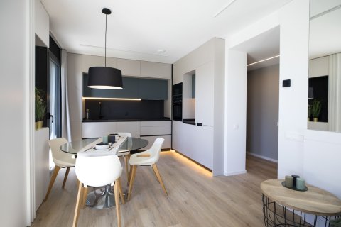 3 bedrooms apartment for sale in Esplugues de Llobregat, Barcelona, Catalonia, Spain № 4618 - photo 2