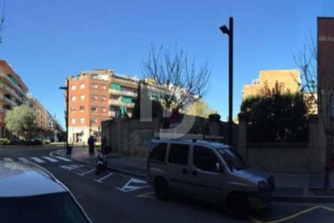 Земельный участок 792м² в Барселоне, Каталония, Испания № 4549