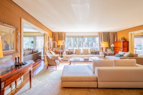 Купить квартиру в Барселона, Испания с 5 спален, 400м², № 2840 - фото 5