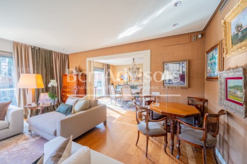 Купить квартиру в Барселона, Испания с 5 спален, 400м², № 2840 - фото 6