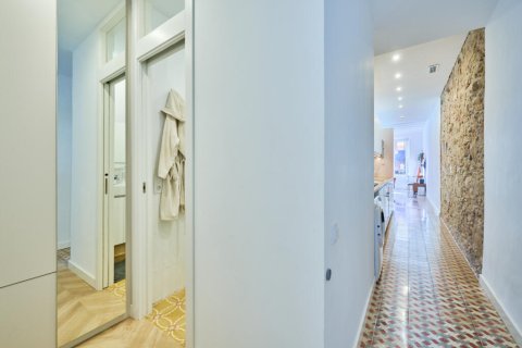 2 chambres apartment à vendre à Ciutat Vella, Barcelona, Catalonia, Spain № 2839 - photo 13