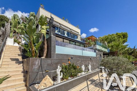 4 bedrooms house for sale in Sitges, Barcelona, Catalonia, Spain № 4665 - photo 2