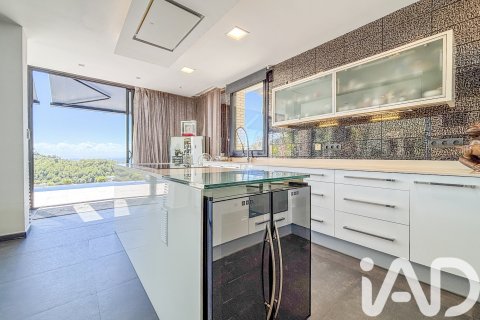 4 bedrooms house for sale in Sitges, Barcelona, Catalonia, Spain № 4665 - photo 12