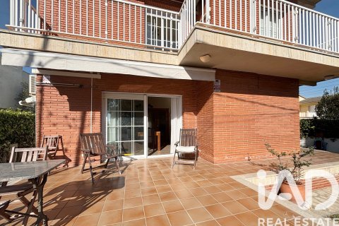 5 bedrooms house for sale in Creixell, Tarragona, Catalonia, Spain № 4659 - photo 4