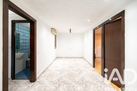 4 bedrooms apartment for sale in Barcelona, Catalonia, Spain № 4660 - photo 2