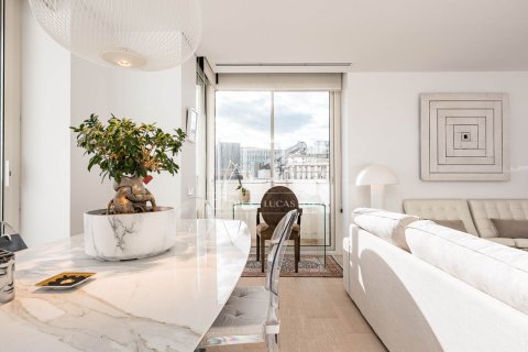 2 bedrooms apartment for sale in Barcelona, Catalonia, Spain № 6387 - photo 8