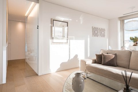 2 bedrooms apartment for sale in Barcelona, Catalonia, Spain № 6387 - photo 13