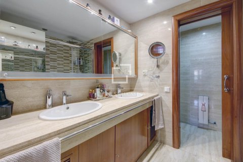 4 chambres villa à vendre à Sant Just Desvern, Barcelona, Catalonia, Spain № 6386 - photo 14