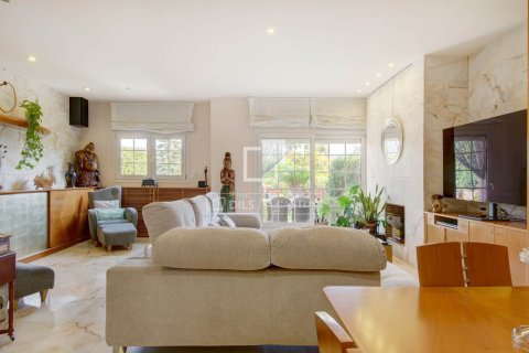 4 chambres villa à vendre à Sant Just Desvern, Barcelona, Catalonia, Spain № 6386 - photo 5